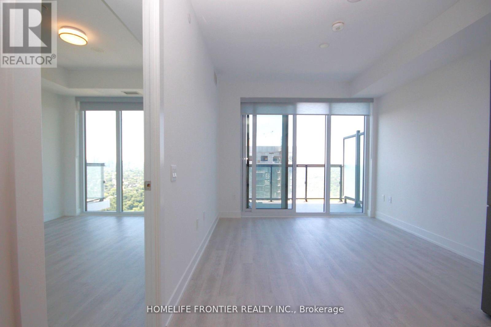 4201 - 30 Inn On The Park Drive, Toronto, Ontario  M3C 0P7 - Photo 19 - C12706714