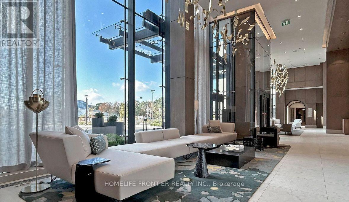 4201 - 30 Inn On The Park Drive, Toronto, Ontario  M3C 0P7 - Photo 2 - C12706714