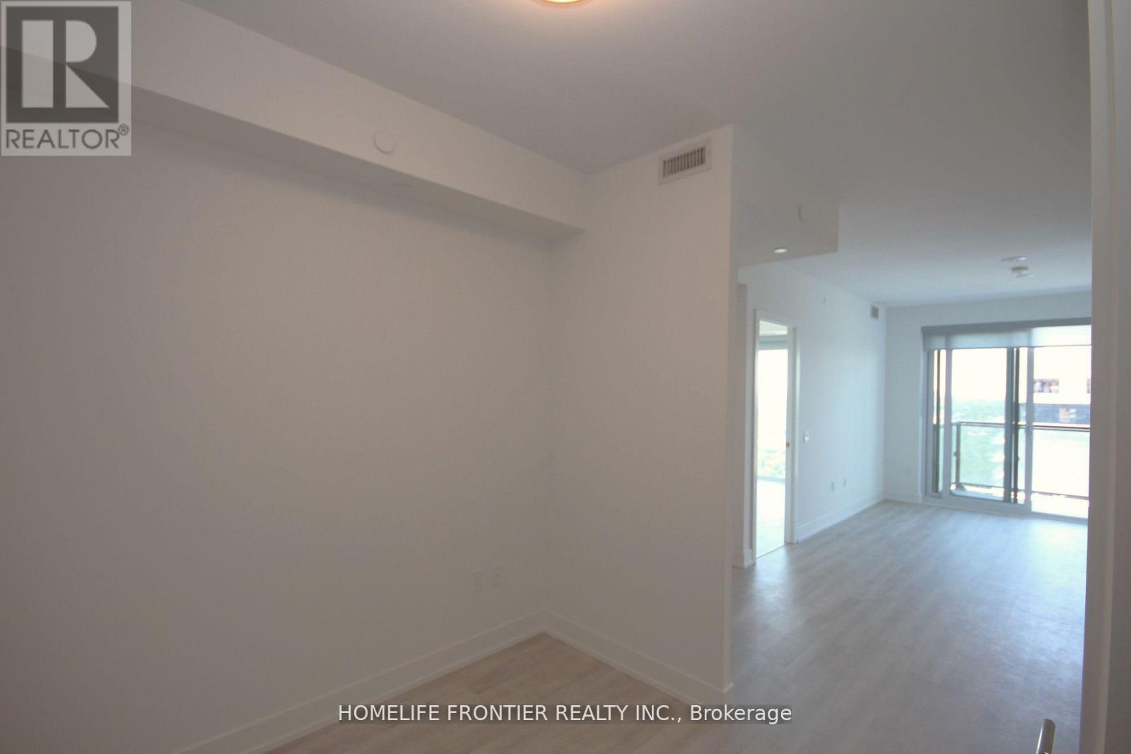 4201 - 30 Inn On The Park Drive, Toronto, Ontario  M3C 0P7 - Photo 20 - C12706714