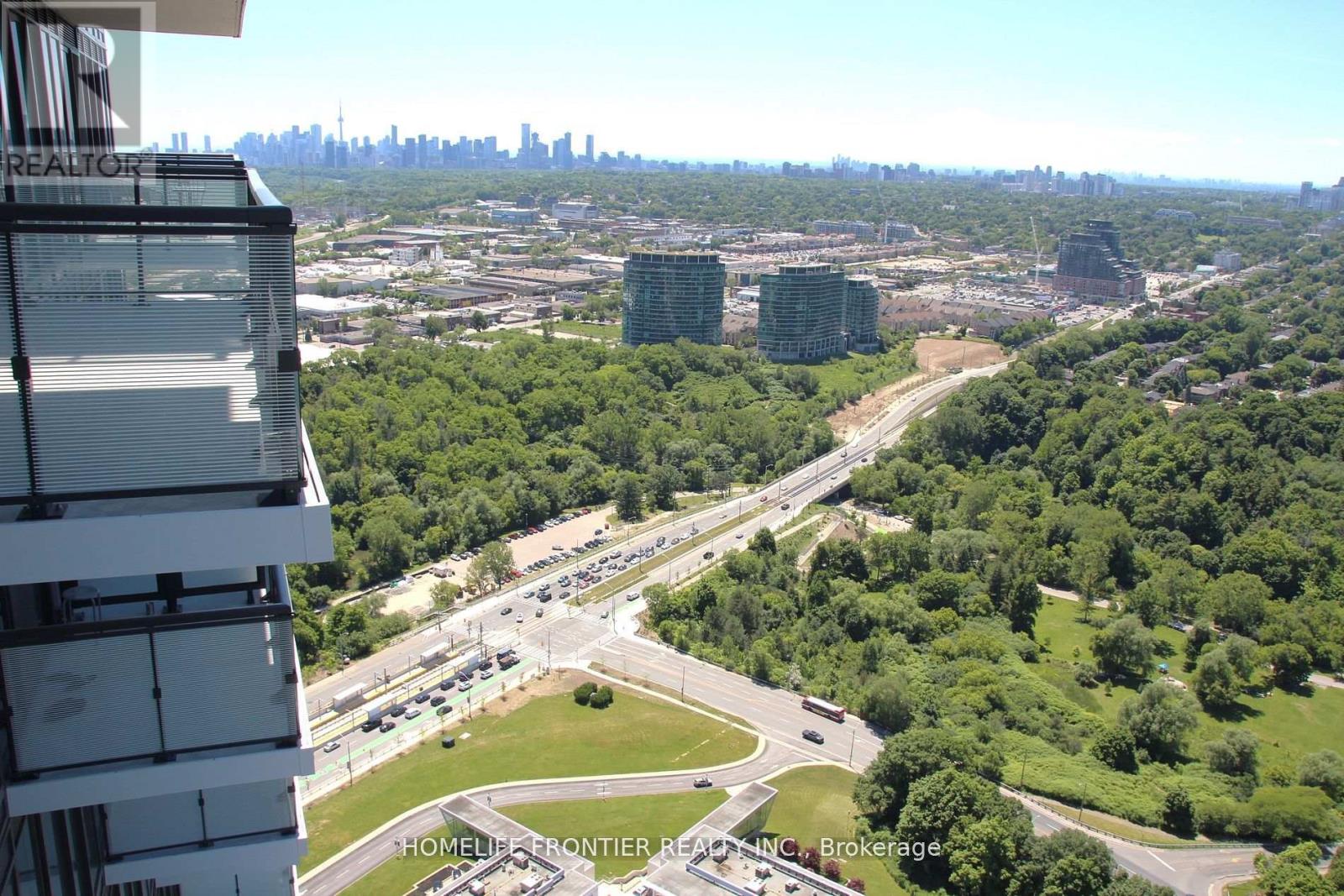 4201 - 30 Inn On The Park Drive, Toronto, Ontario  M3C 0P7 - Photo 24 - C12706714