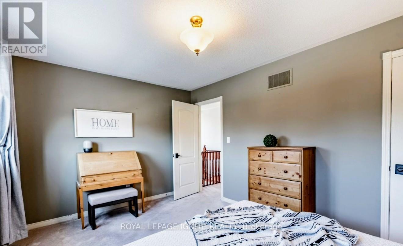 1271 Meath Drive, Oshawa, Ontario  L1K 0M7 - Photo 7 - E12706716