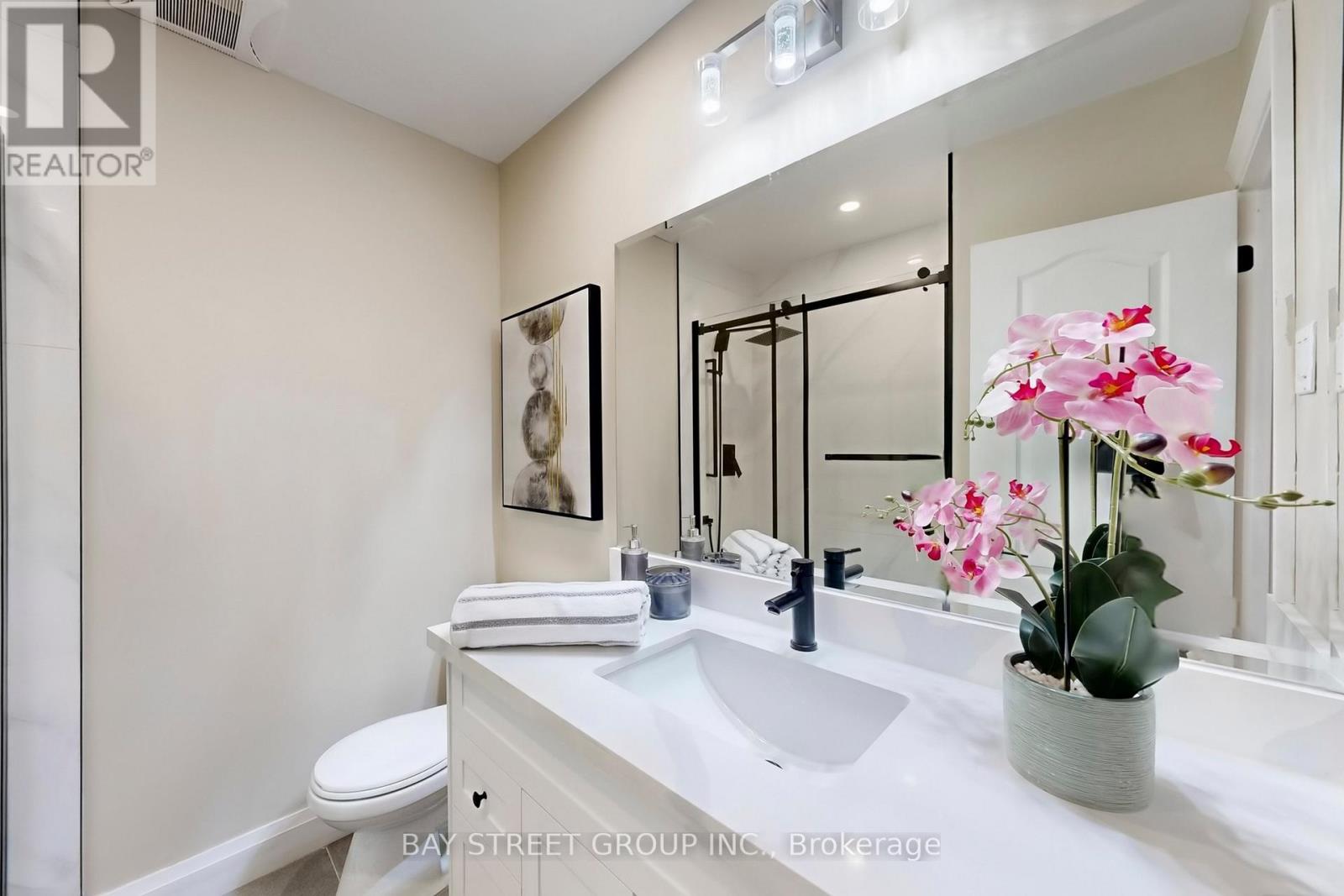 17 Newdawn Crescent, Toronto, Ontario  M1V 1J8 - Photo 18 - E12706720