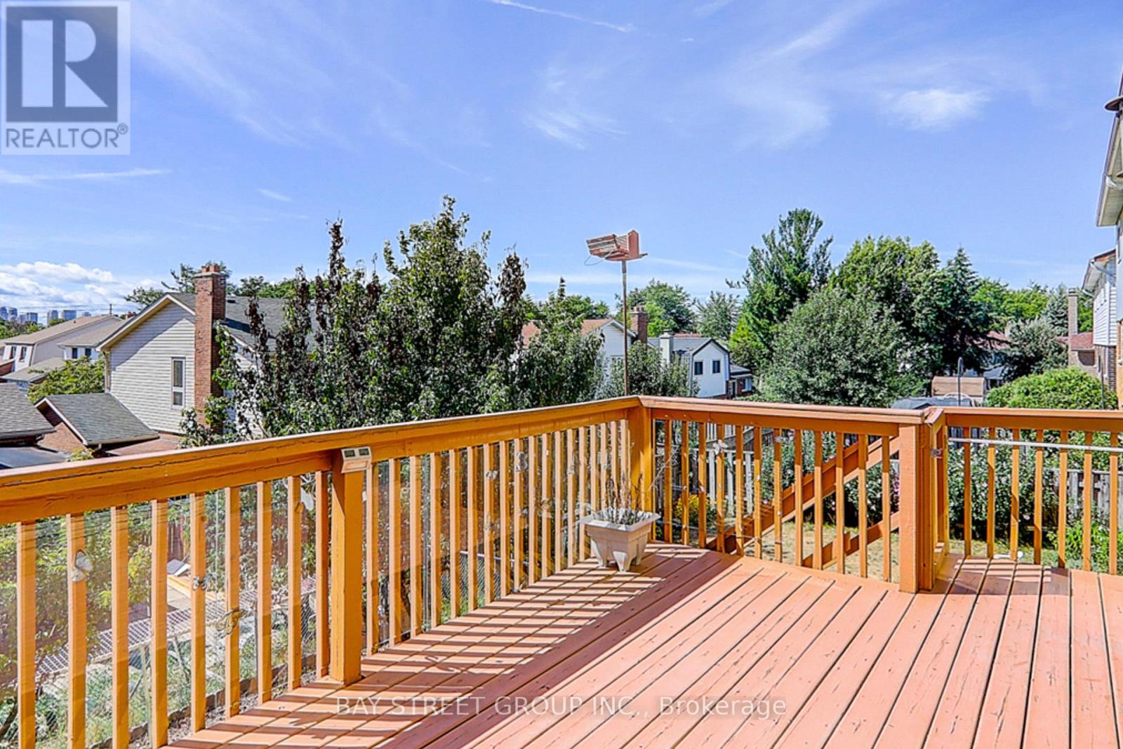 17 Newdawn Crescent, Toronto, Ontario  M1V 1J8 - Photo 22 - E12706720