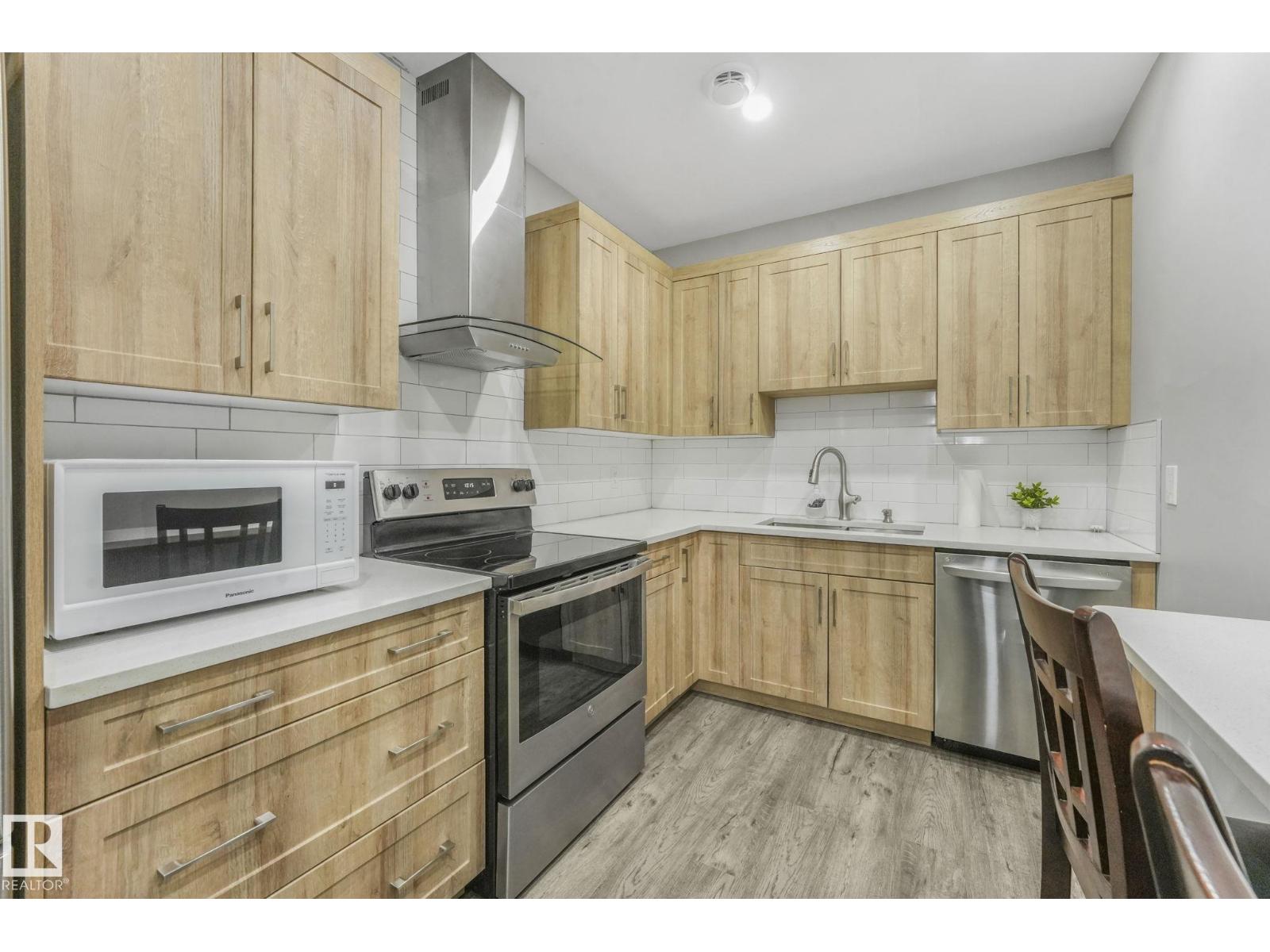 6421 170 Av Nw, Edmonton, Alberta  T5Y 3P9 - Photo 47 - E4470391