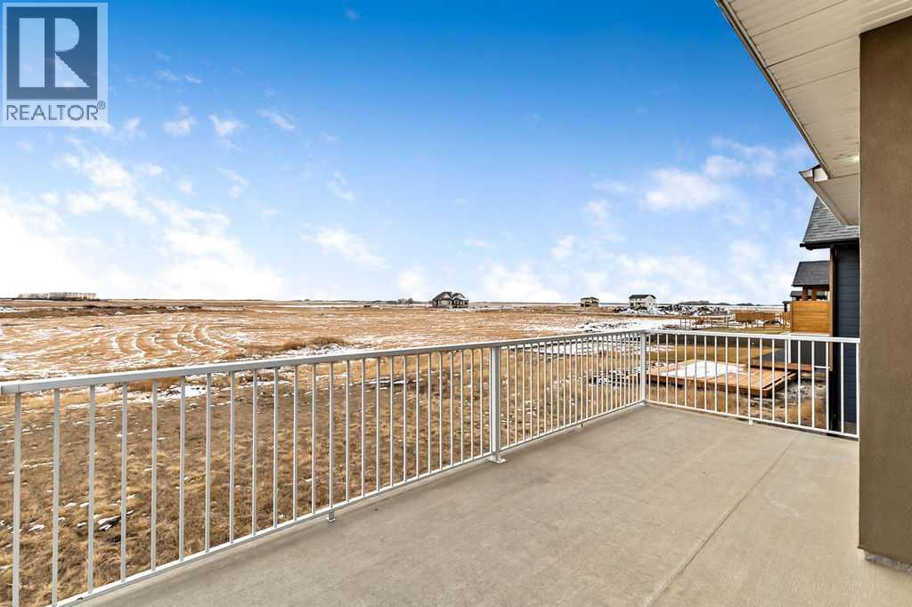 29 North Bridges Landing, Langdon, Alberta  T0J 1X3 - Photo 3 - A2272255