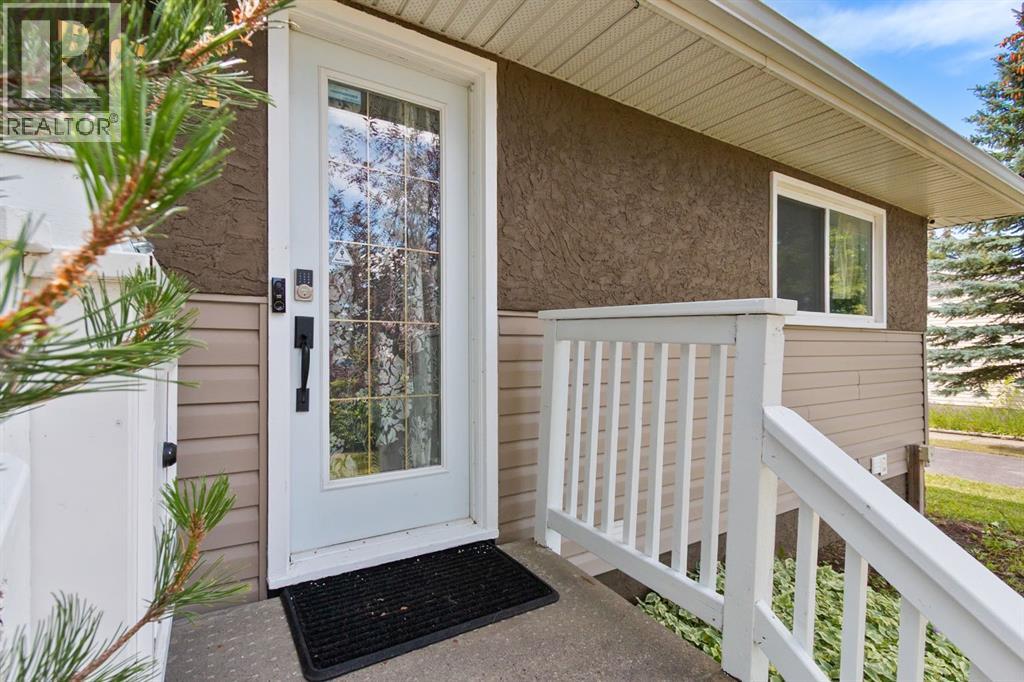 5621 50 Street, Olds, Alberta  T4H 1J1 - Photo 4 - A2246969