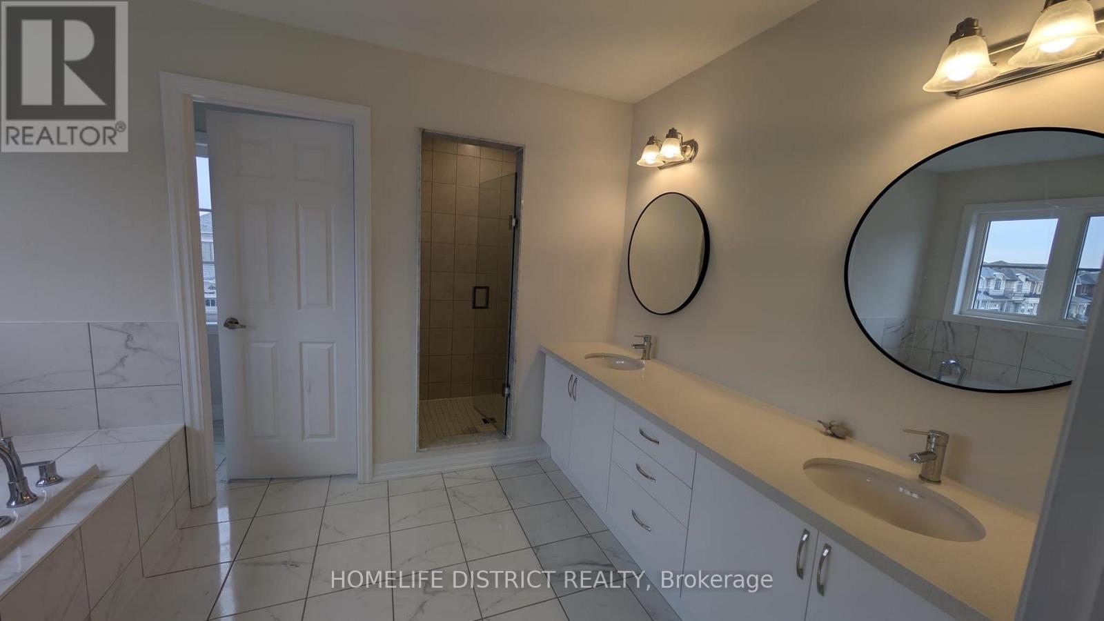 160 Belmont Drive, Clarington, Ontario  L1B 0X1 - Photo 5 - E12706748