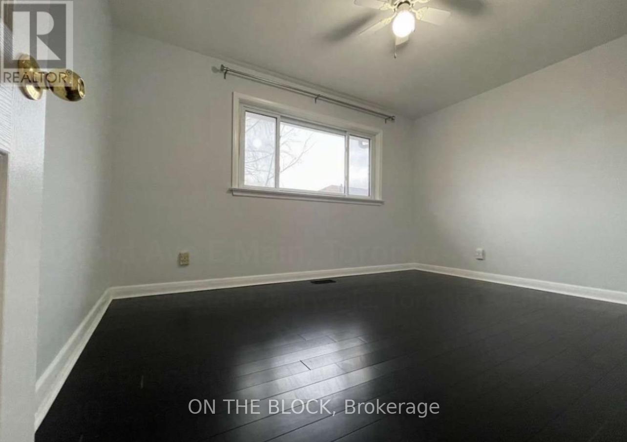 6 Laxford Avenue, Toronto, Ontario  M1R 1M6 - Photo 12 - E12706750