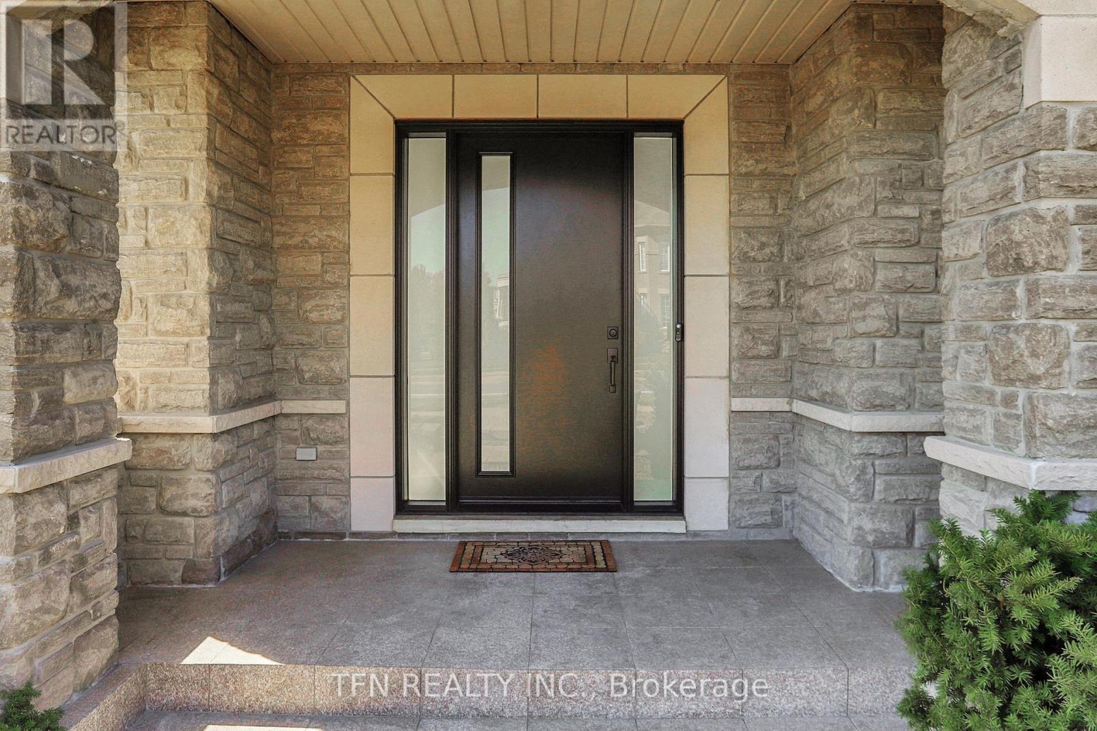 120 Valley Vista Drive, Vaughan, Ontario  L6A 0Z3 - Photo 4 - N12706760
