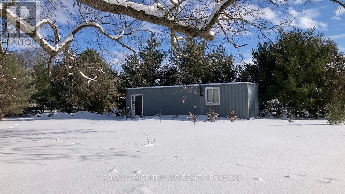 9909 Northville Crescent, Lambton Shores, Ontario  N0M 2N0 - Photo 26 - X12556264