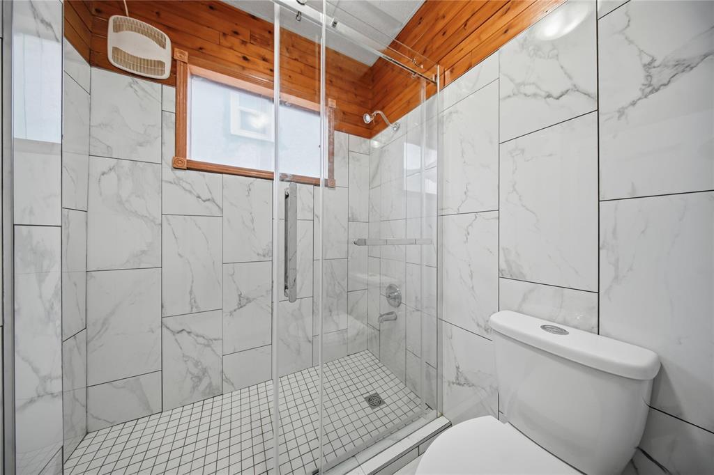 1663 Pacific Avenue W, Winnipeg, Manitoba  R3E 1H6 - Photo 10 - 202601013