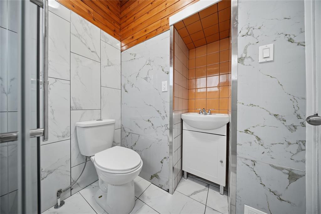 1663 Pacific Avenue W, Winnipeg, Manitoba  R3E 1H6 - Photo 15 - 202601013