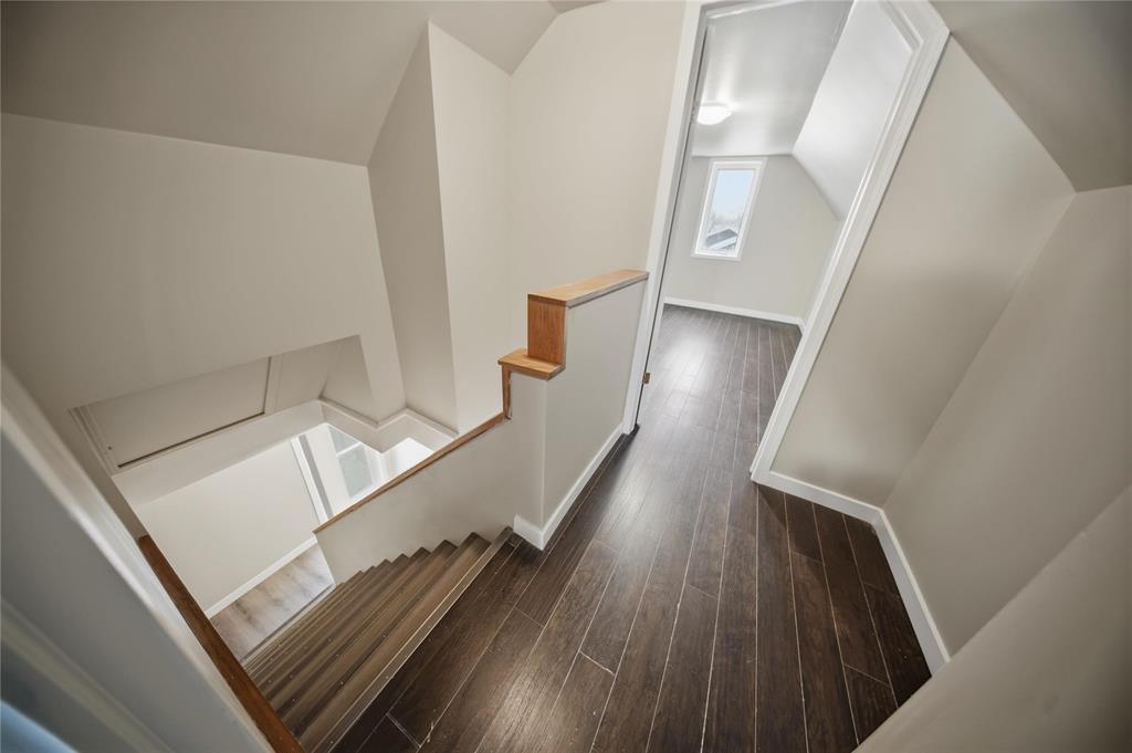 1663 Pacific Avenue W, Winnipeg, Manitoba  R3E 1H6 - Photo 25 - 202601013