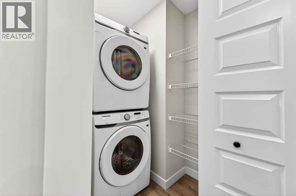 2242 Bayview Drive Sw, Airdrie, Alberta  T4B 5N4 - Photo 18 - A2279707