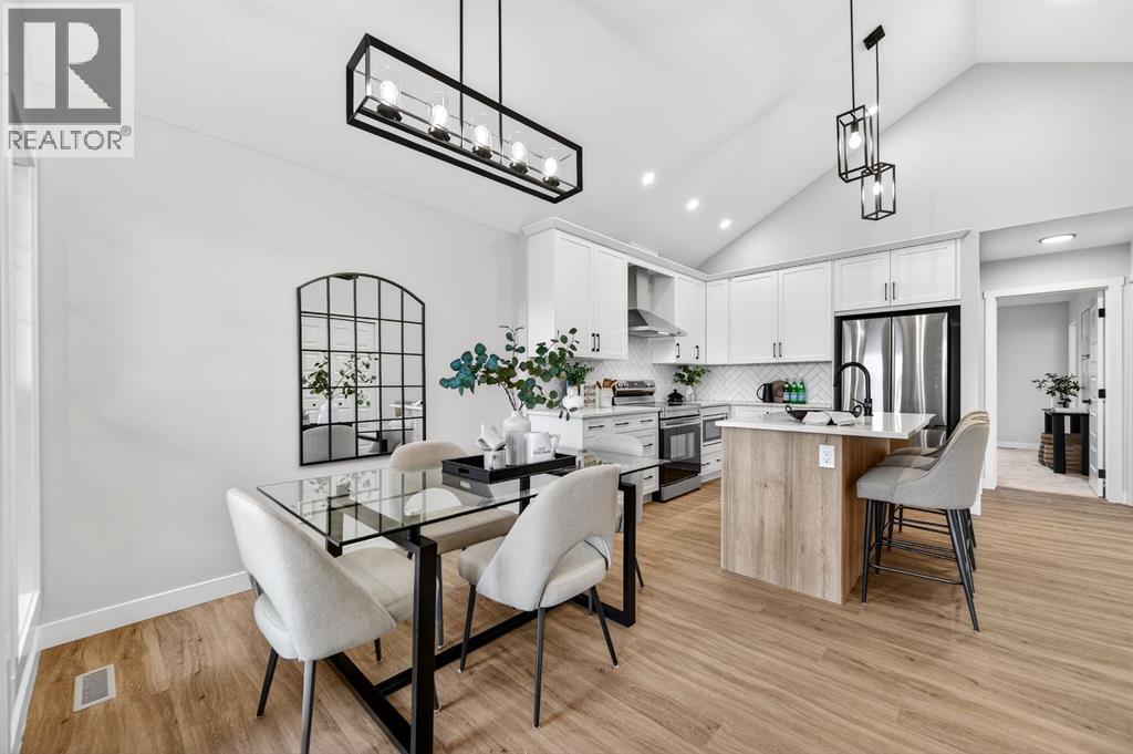 2242 Bayview Drive Sw, Airdrie, Alberta  T4B 5N4 - Photo 9 - A2279707