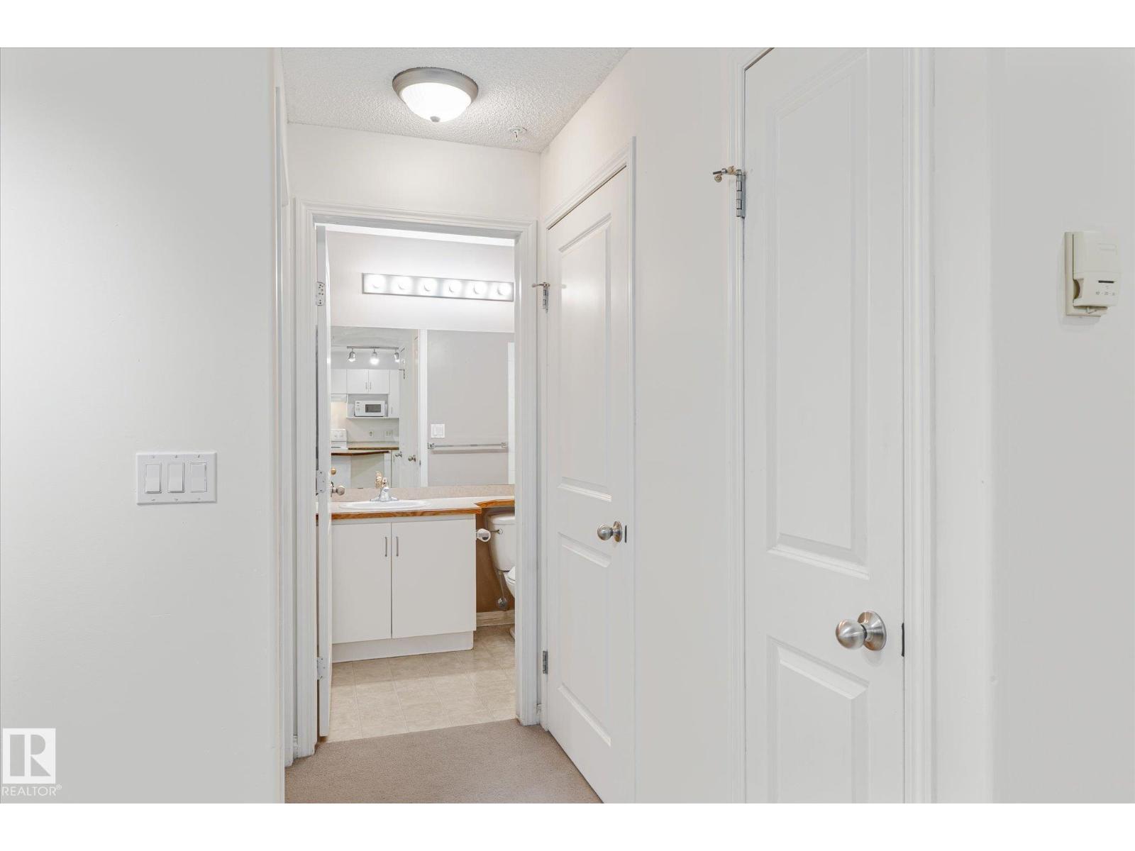 #218 16221 95 St Nw, Edmonton, Alberta  T5Z 3V3 - Photo 23 - E4470396