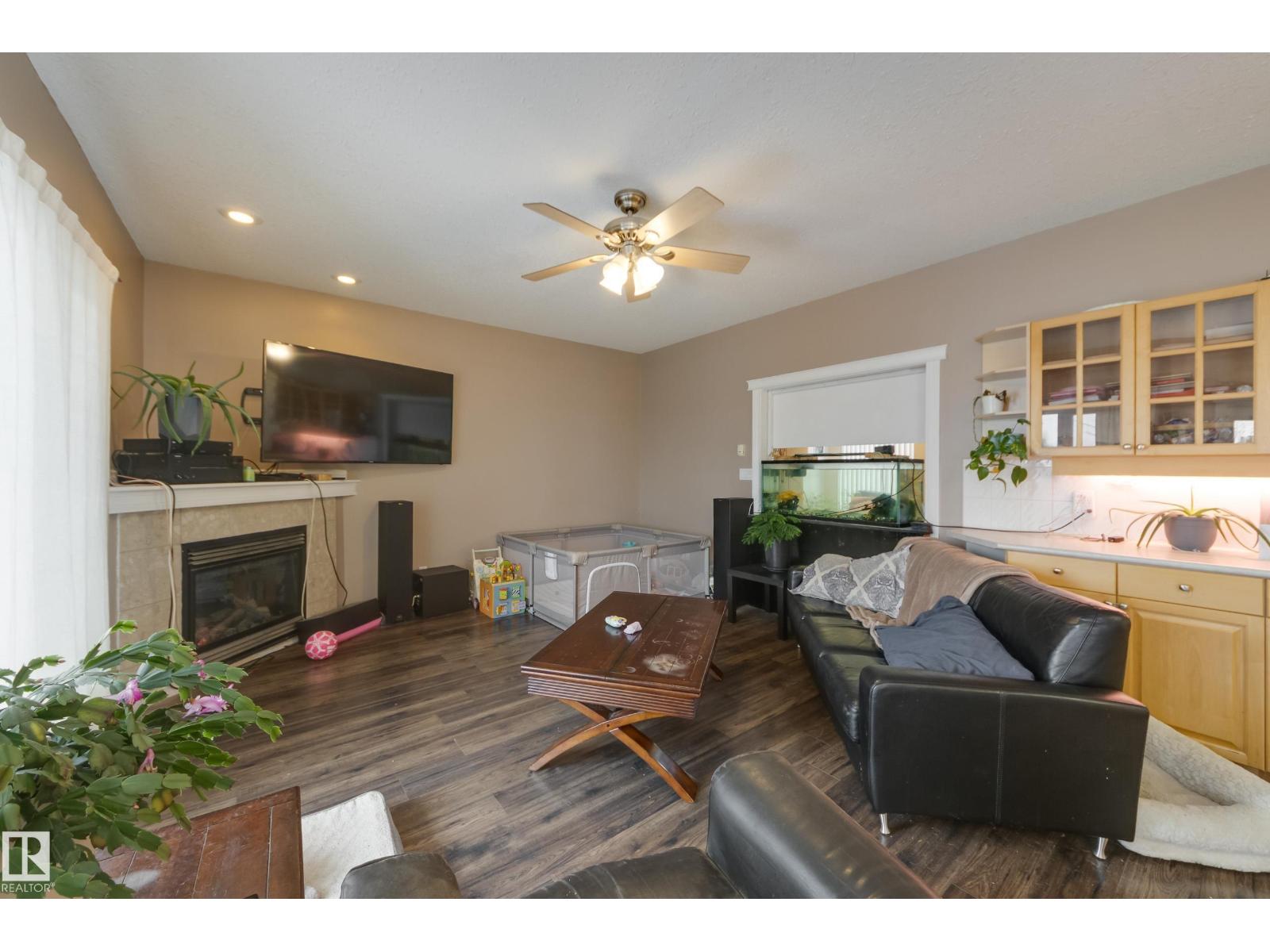 132 Leigh Cr Nw, Edmonton, Alberta  T6L 6J5 - Photo 16 - E4470398