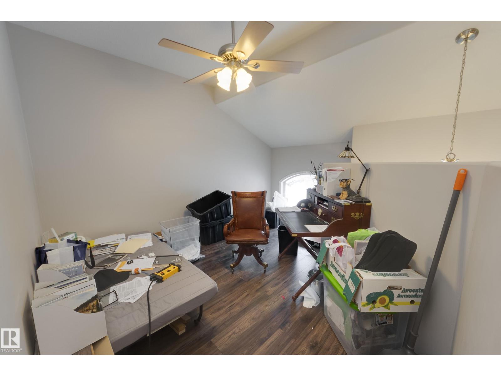 132 Leigh Cr Nw, Edmonton, Alberta  T6L 6J5 - Photo 21 - E4470398