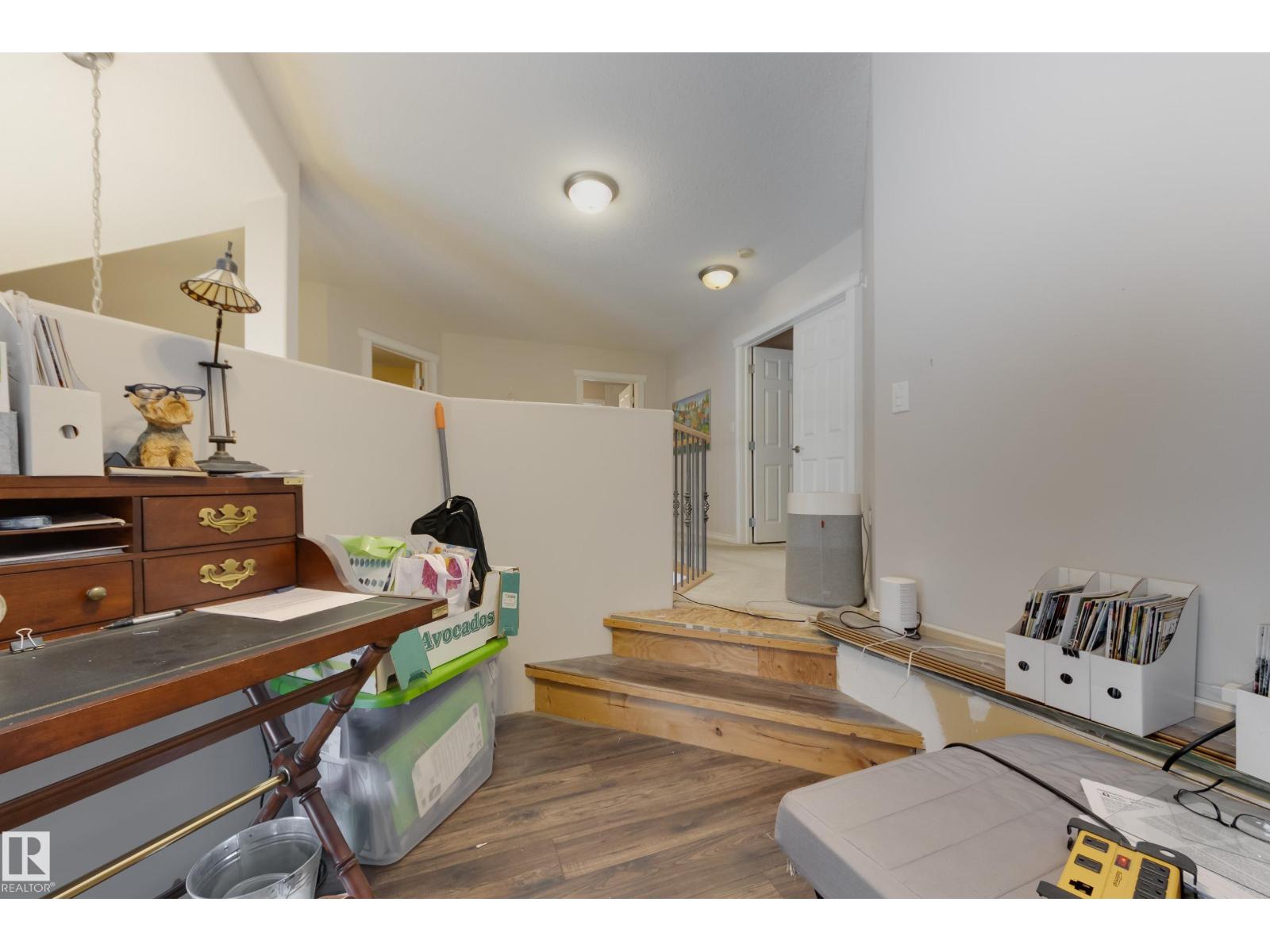 132 Leigh Cr Nw, Edmonton, Alberta  T6L 6J5 - Photo 22 - E4470398