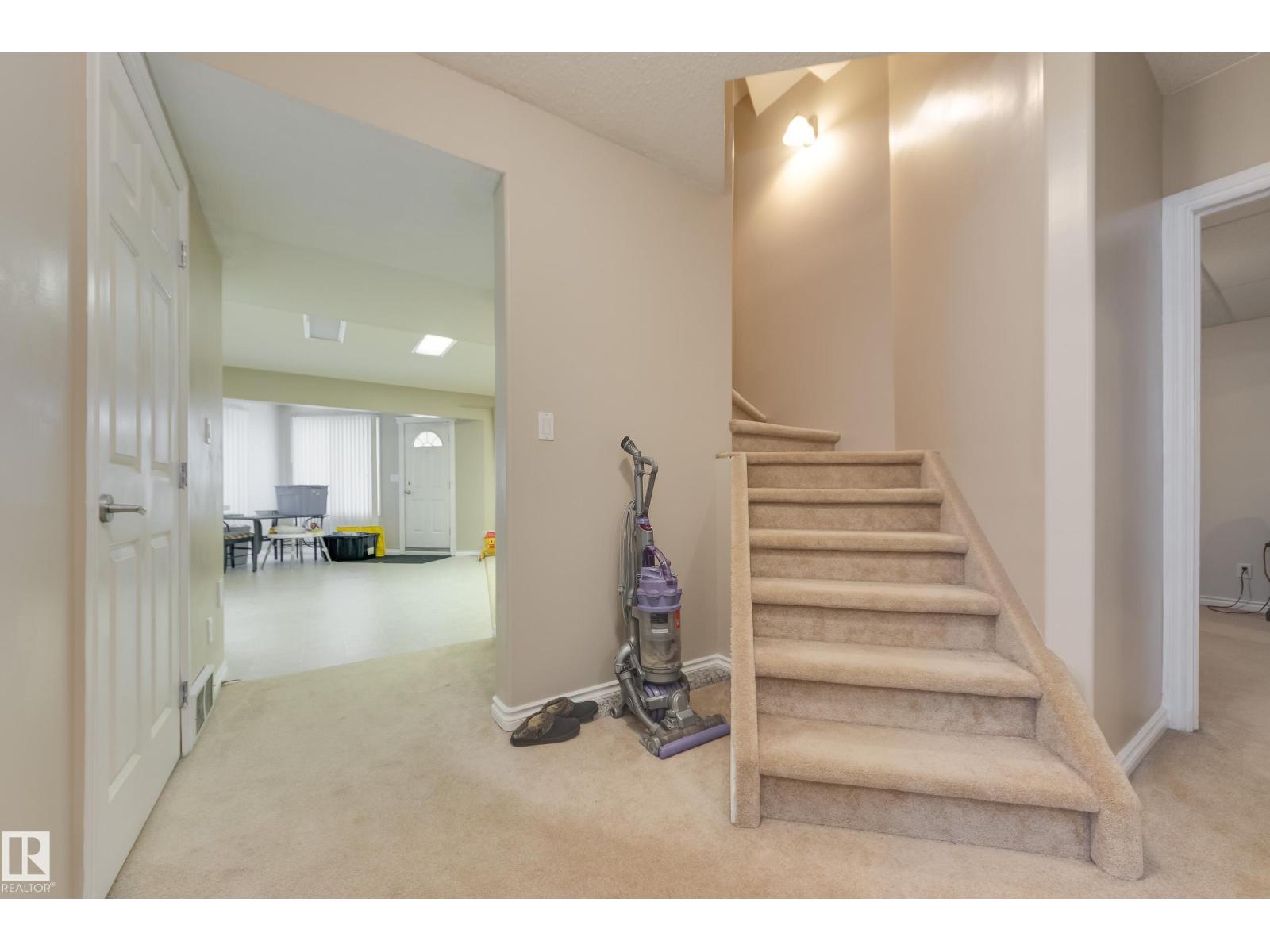 132 Leigh Cr Nw, Edmonton, Alberta  T6L 6J5 - Photo 34 - E4470398