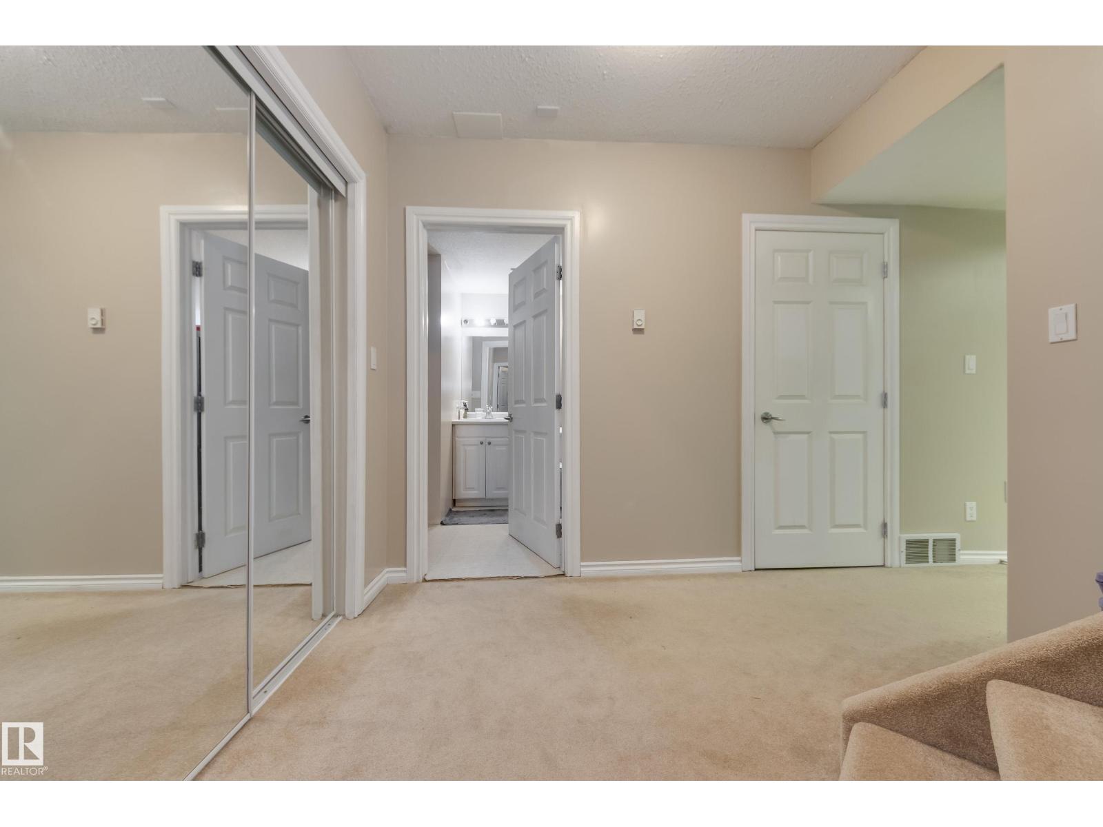 132 Leigh Cr Nw, Edmonton, Alberta  T6L 6J5 - Photo 35 - E4470398