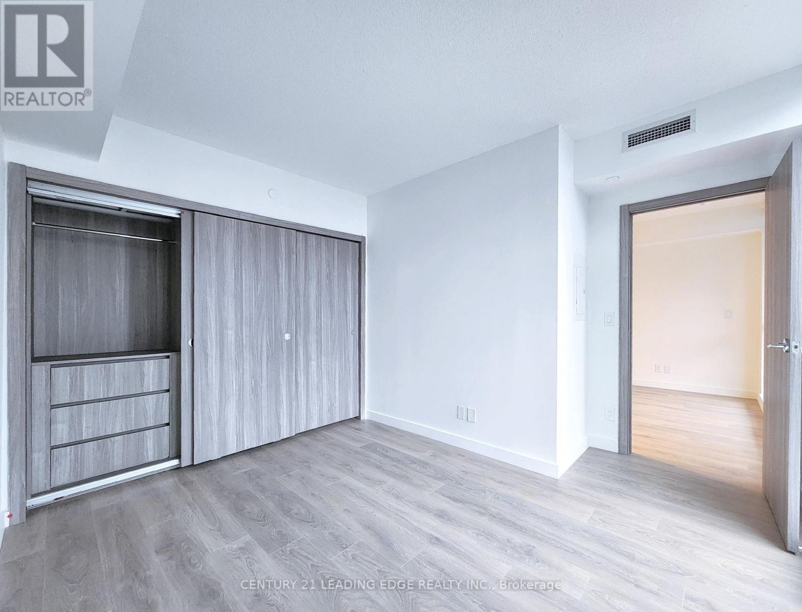 1109 - 38 Widmer Street, Toronto, Ontario  M5V 2E9 - Photo 6 - C12706768