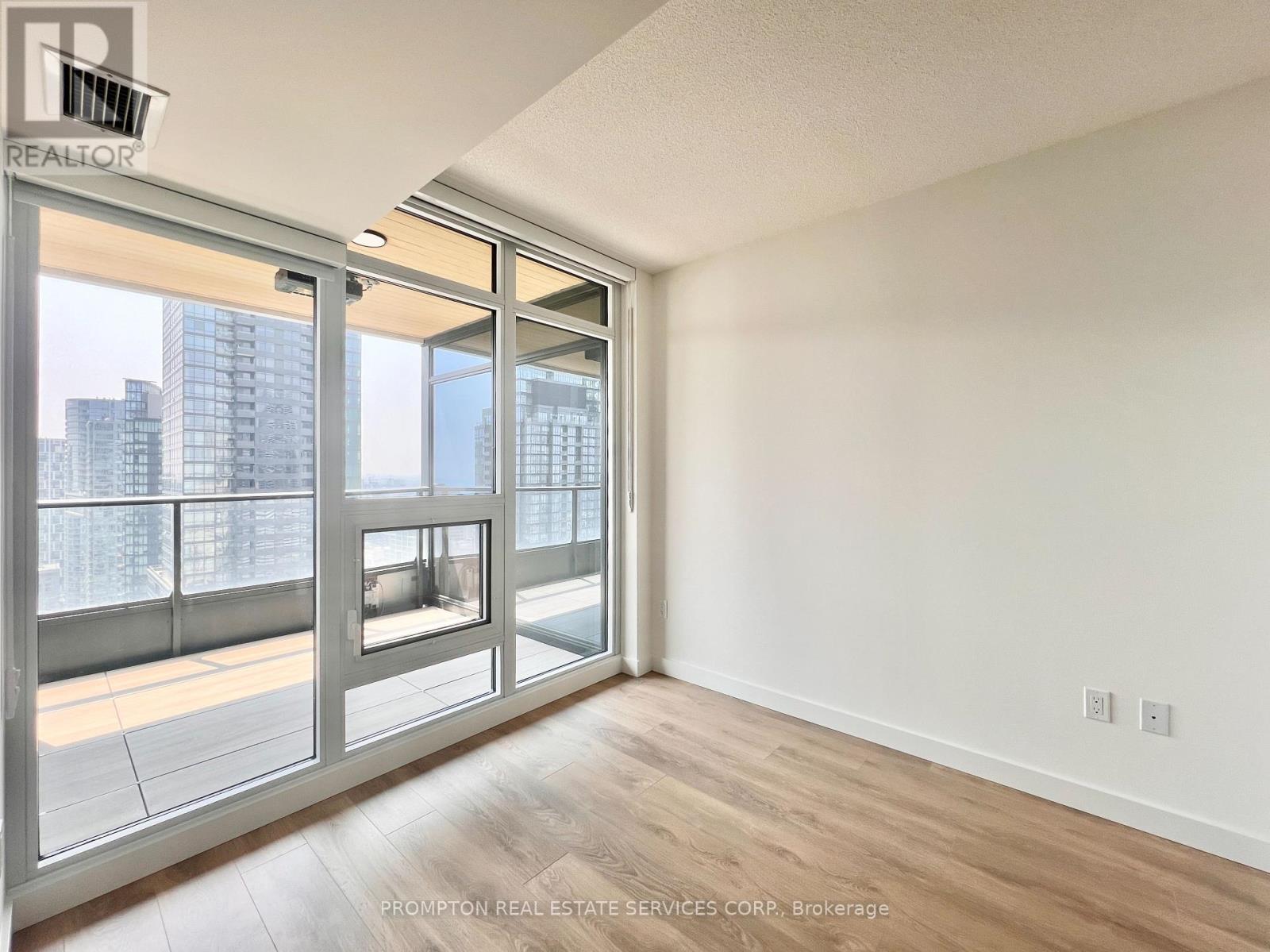 3602 - 3 Concord Cityplace Way, Toronto, Ontario  M5V 0X4 - Photo 19 - C12706776