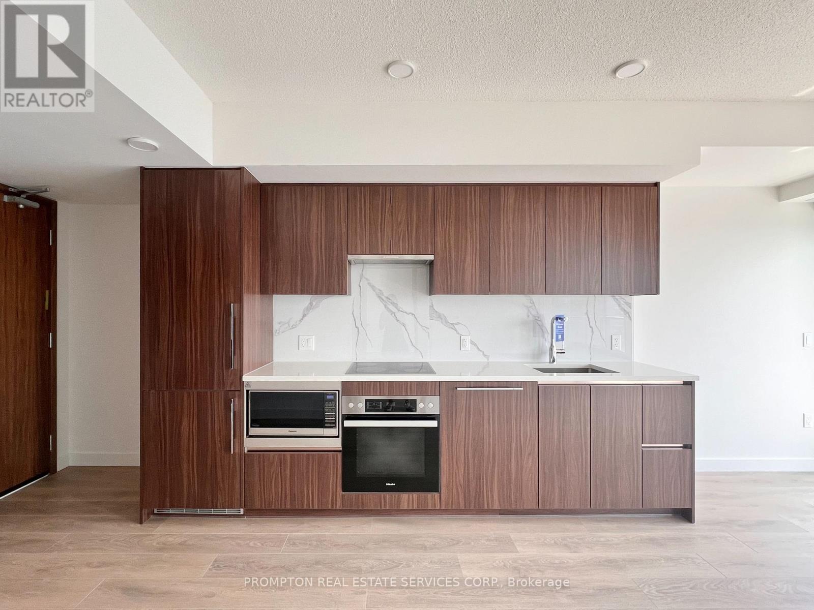 3602 - 3 Concord Cityplace Way, Toronto, Ontario  M5V 0X4 - Photo 6 - C12706776