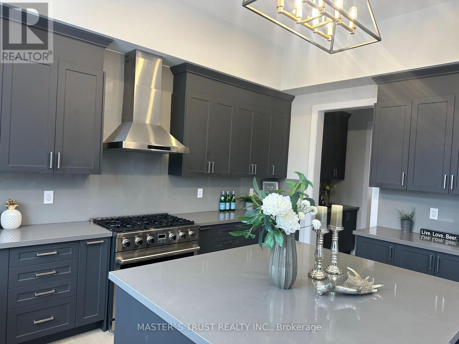 35 Meizhou Avenue, Markham, Ontario  L6C 3M8 - Photo 19 - N12705258