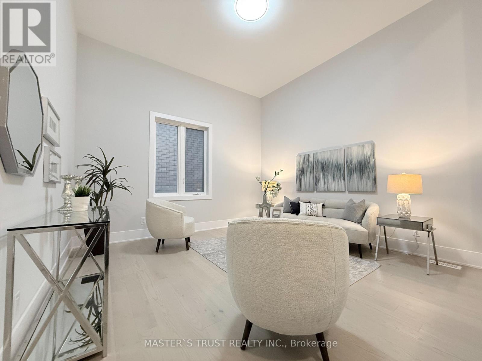 35 Meizhou Avenue, Markham, Ontario  L6C 3M8 - Photo 8 - N12705258