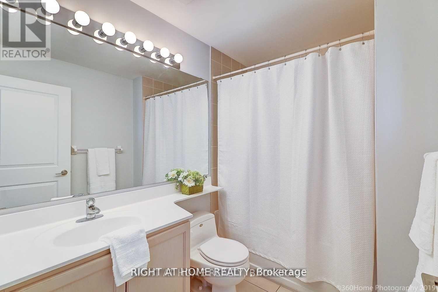 1911 - 90 Absolute Avenue, Mississauga, Ontario  L4Z 0A3 - Photo 10 - W12706778