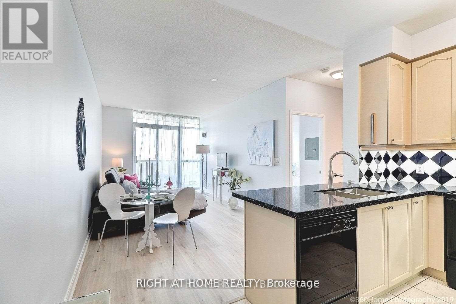 1911 - 90 Absolute Avenue, Mississauga, Ontario  L4Z 0A3 - Photo 3 - W12706778