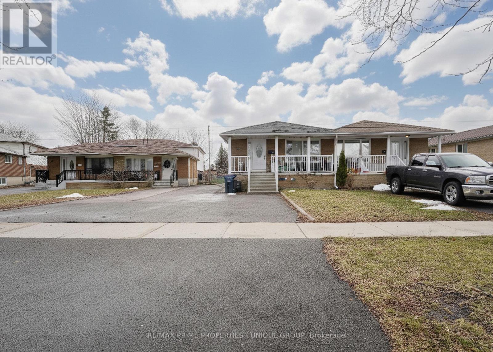 7001 CHIGWEL COURT, Mississauga, Ontario