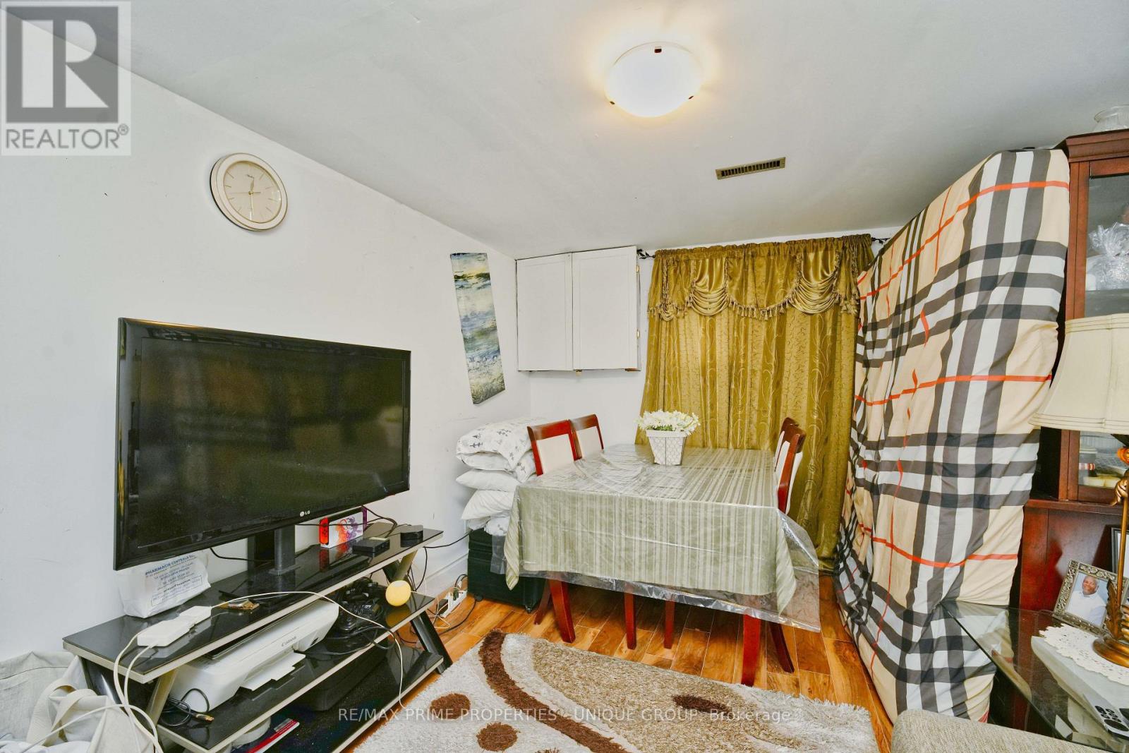 7001 Chigwel Court, Mississauga, Ontario  L4T 1N3 - Photo 41 - W12706780