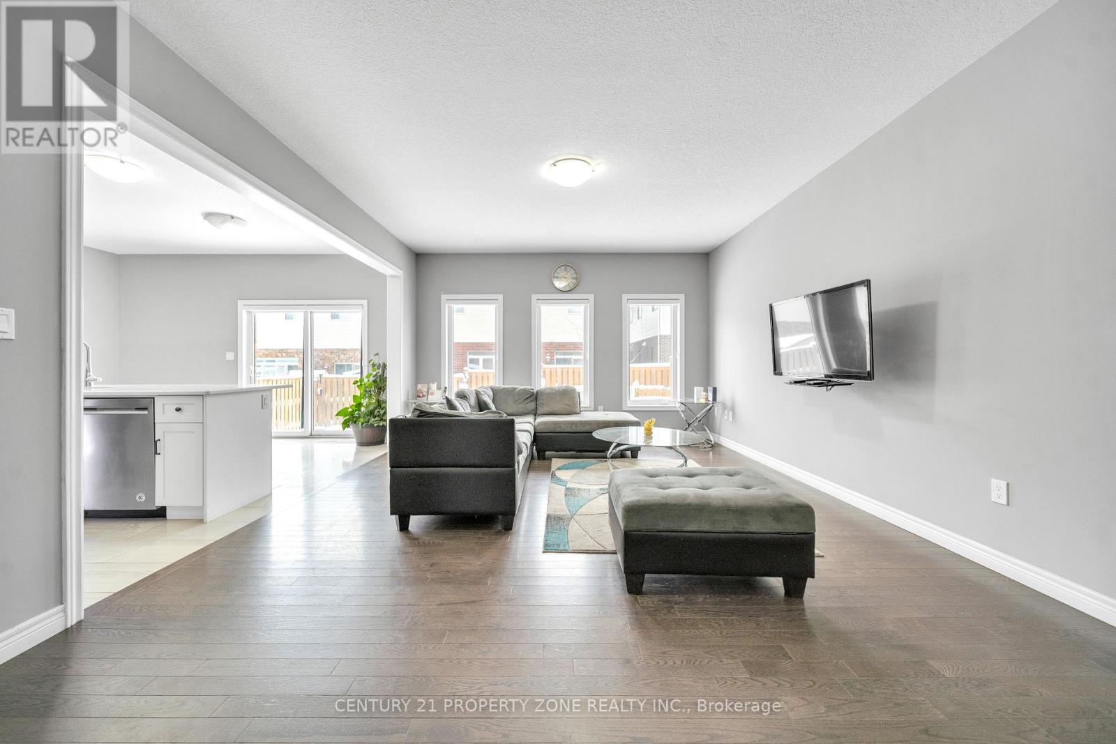 14 Spachman Street, Kitchener, Ontario  N2R 0N5 - Photo 15 - X12706788