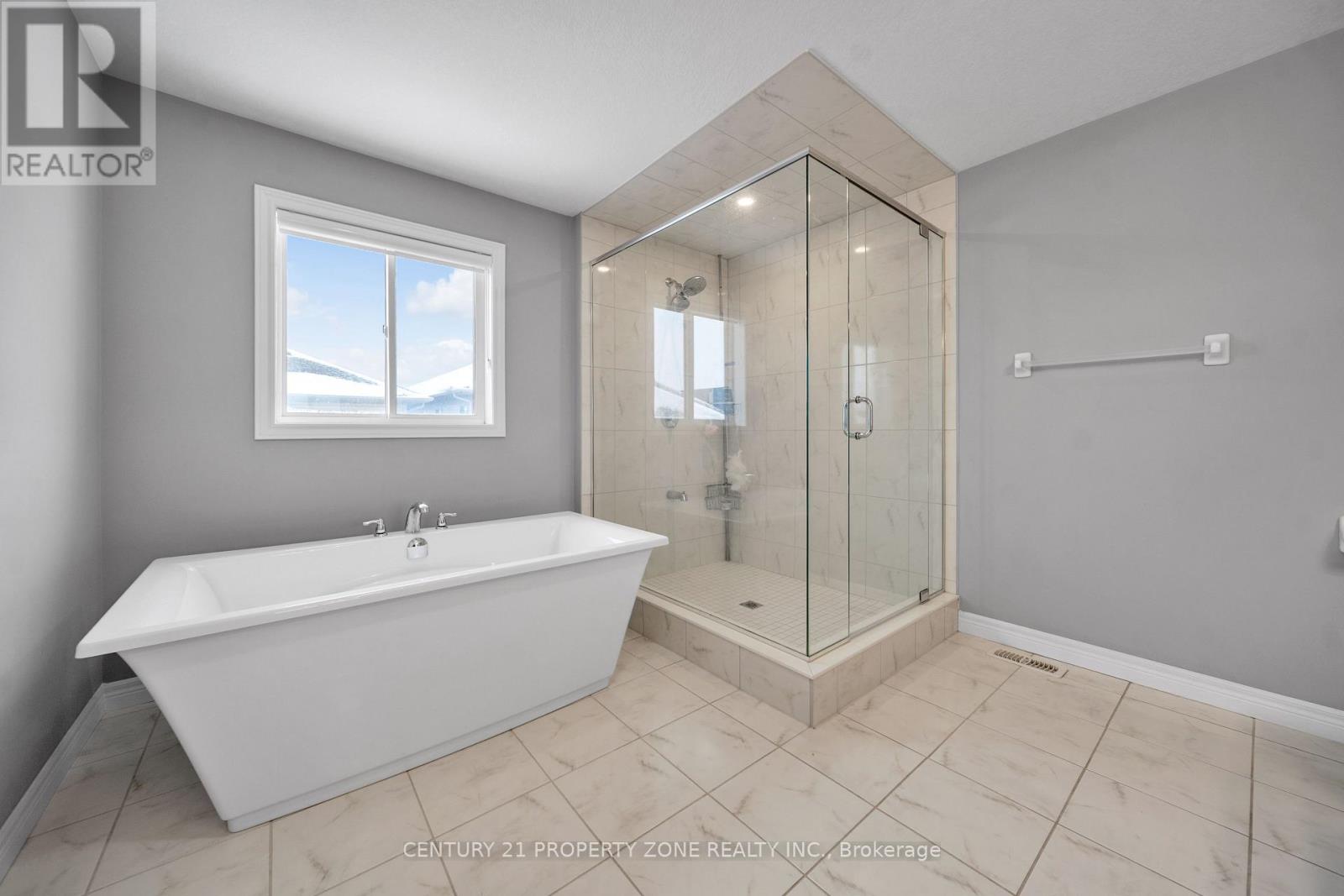 14 Spachman Street, Kitchener, Ontario  N2R 0N5 - Photo 25 - X12706788