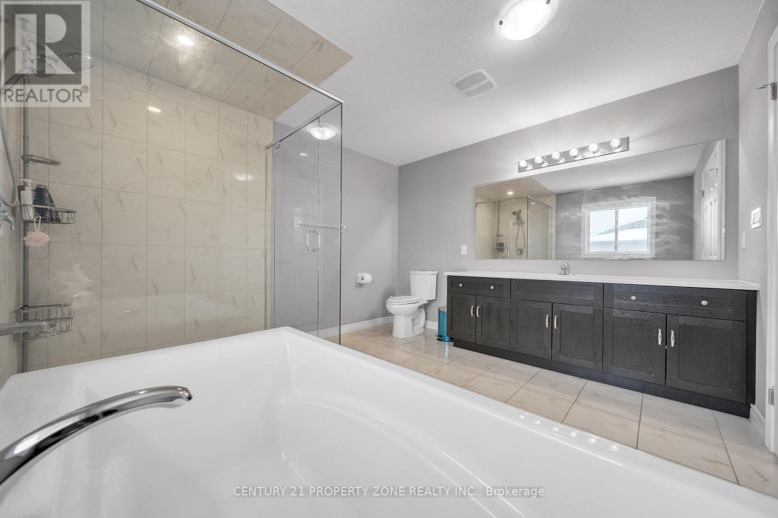 14 Spachman Street, Kitchener, Ontario  N2R 0N5 - Photo 26 - X12706788