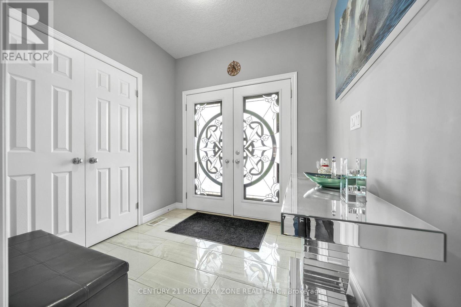 14 Spachman Street, Kitchener, Ontario  N2R 0N5 - Photo 8 - X12706788