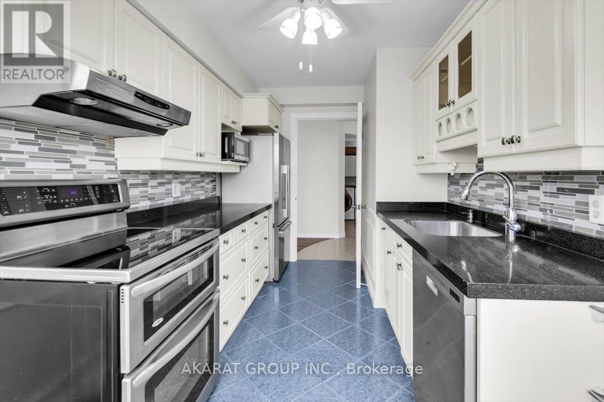 911 - 5280 Lakeshore Road, Burlington, Ontario  L7L 5R1 - Photo 23 - W12706752