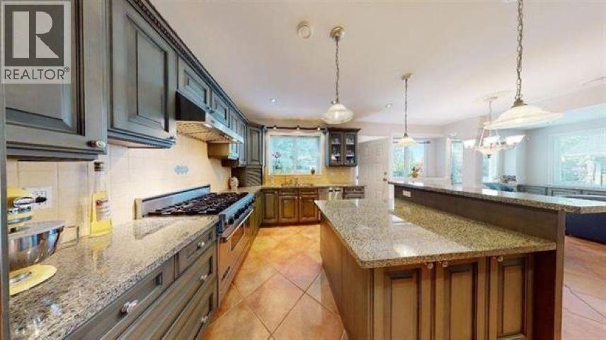 467 W Kings Road, North Vancouver, British Columbia  V7N 2M2 - Photo 10 - R3079734