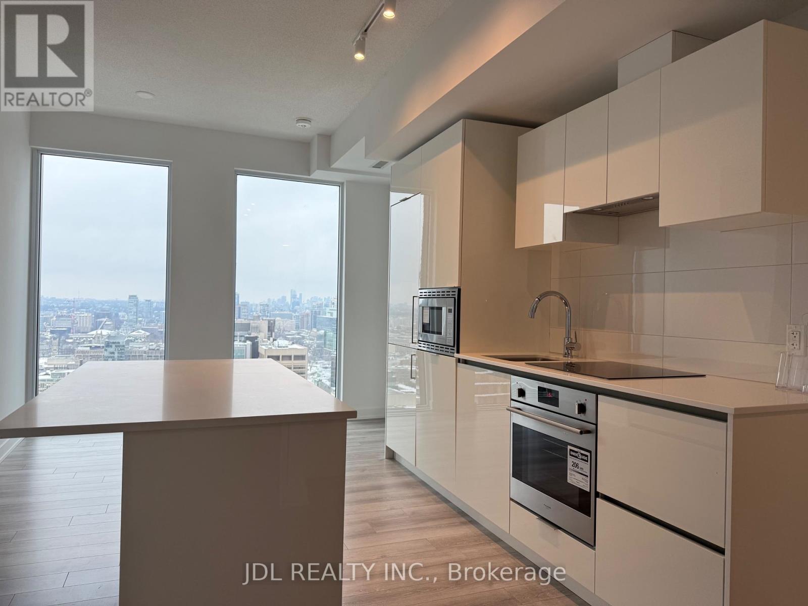 3709 - 238 Simcoe Street, Toronto, Ontario  M5T 3B9 - Photo 5 - C12706796