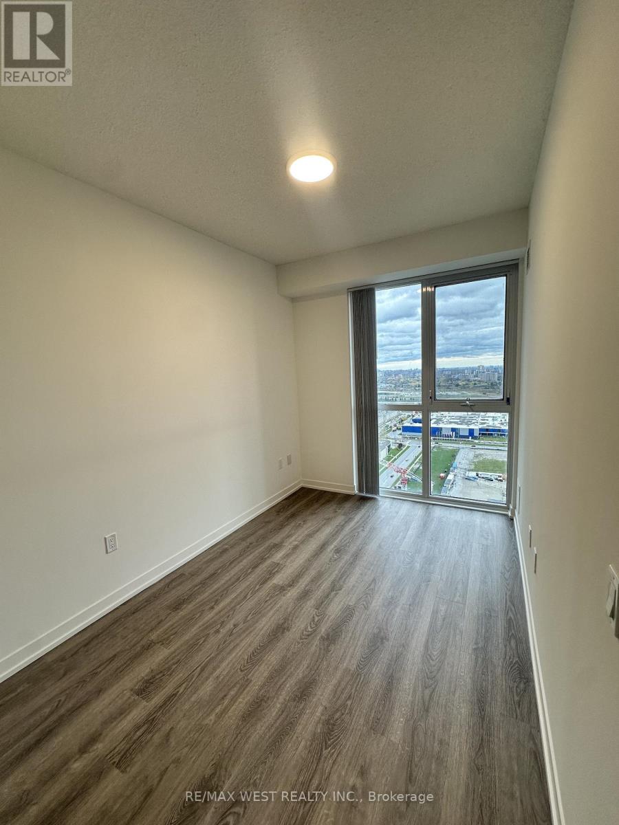 3212 - 8 Interchange Way, Vaughan, Ontario  L4K 0R2 - Photo 2 - N12706798