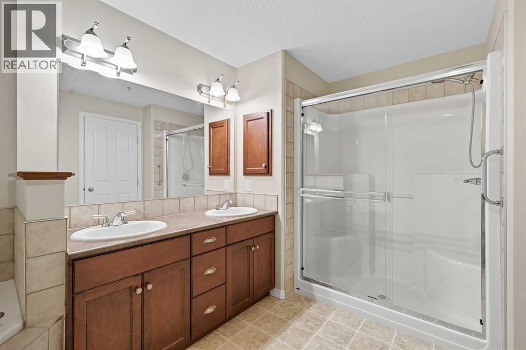240, 30 Sierra Morena Landing Sw, Calgary, Alberta  T3H 5H2 - Photo 25 - A2260562