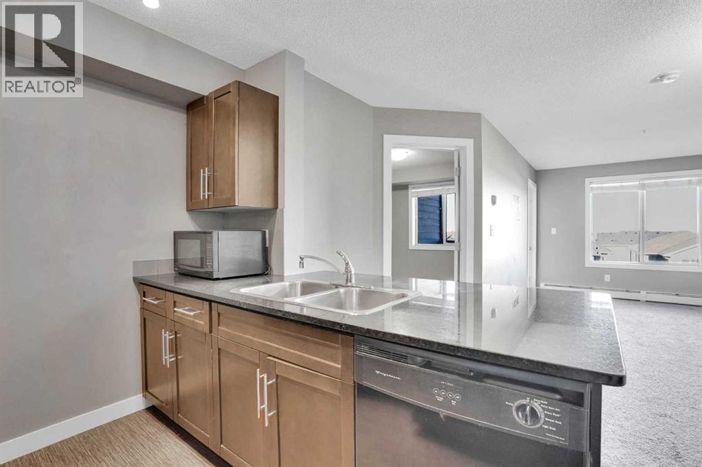 318, 7110 80 Avenue Ne, Calgary, Alberta  T3J 0N4 - Photo 5 - A2280015