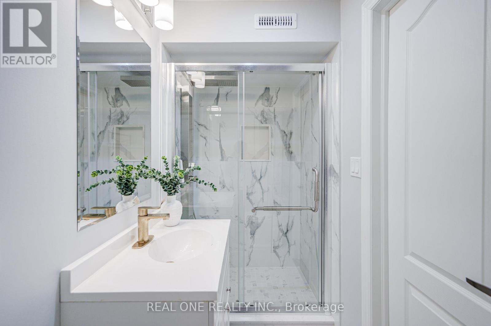 18 Latitude Lane, Whitchurch-Stouffville, Ontario  L4A 0T1 - Photo 39 - N12703288