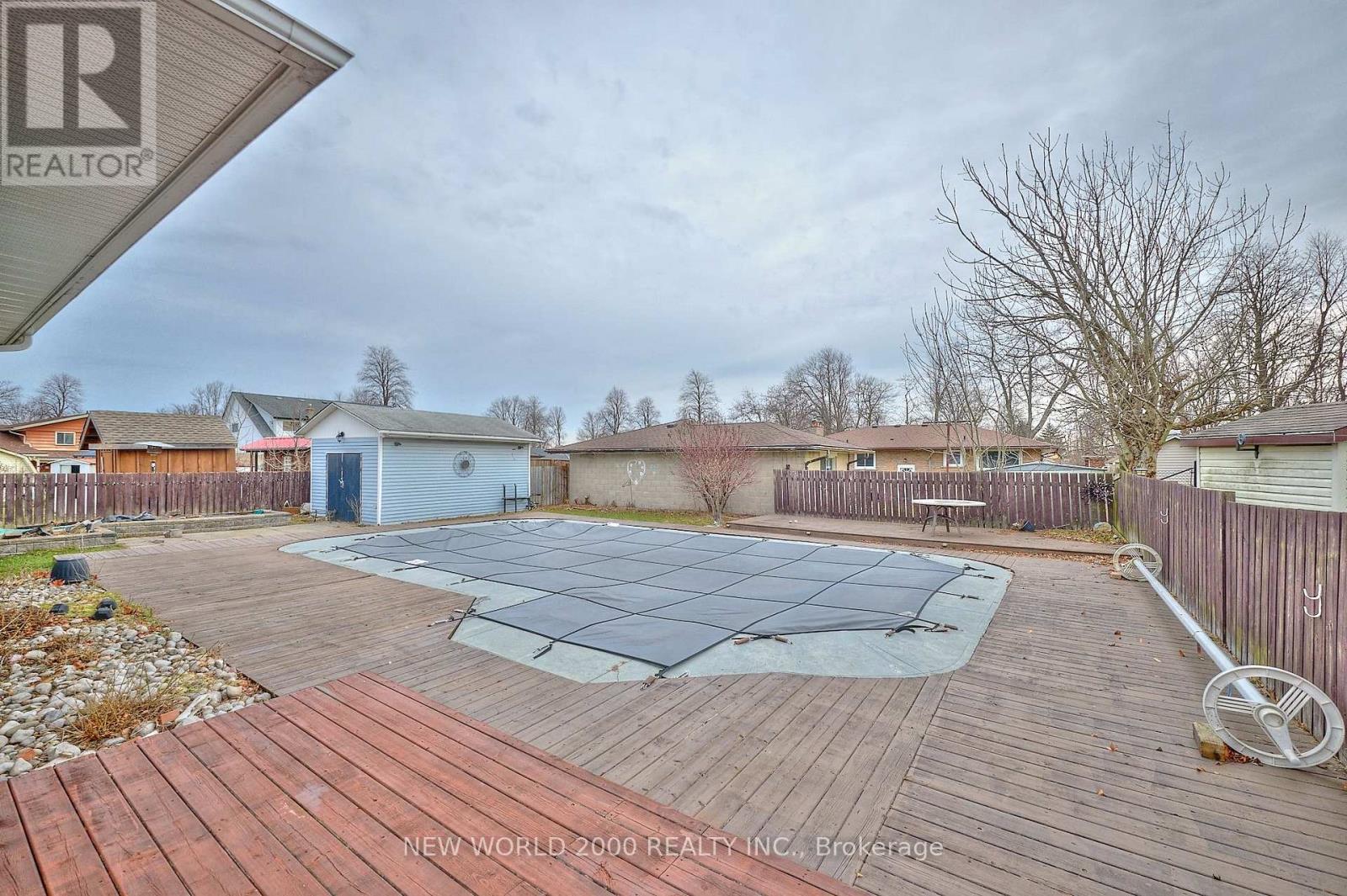 62 Champlain Avenue, Welland, Ontario  L3C 2L7 - Photo 29 - X12705798