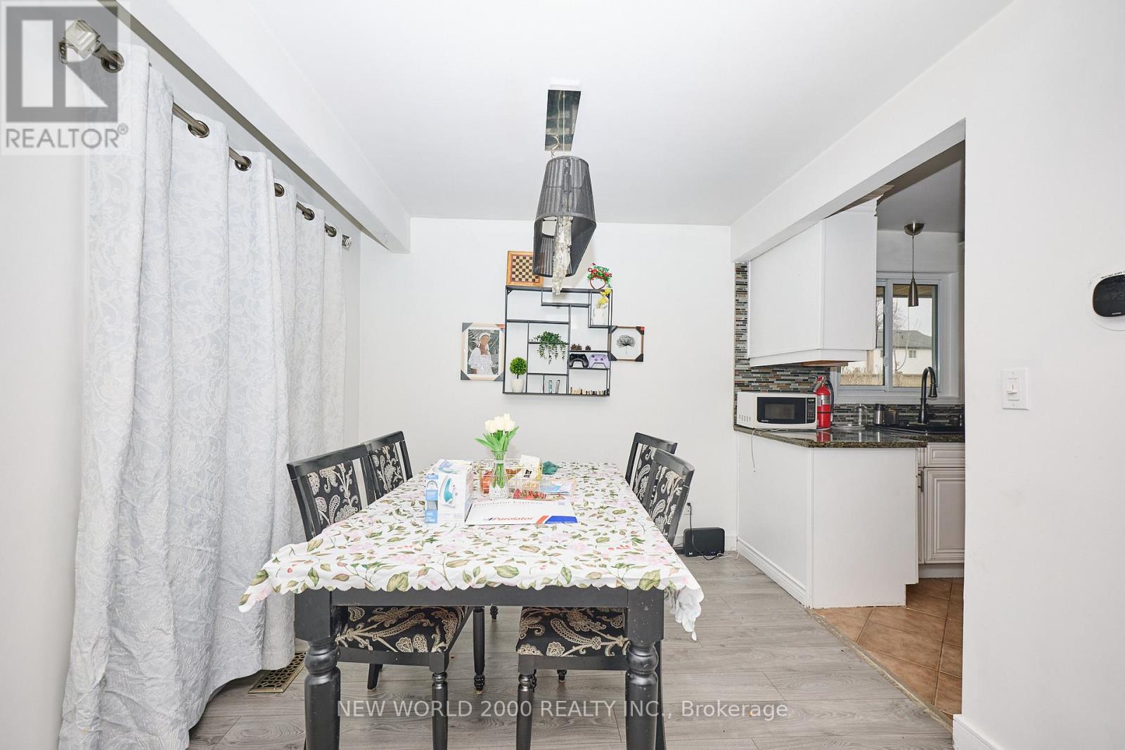 62 Champlain Avenue, Welland, Ontario  L3C 2L7 - Photo 7 - X12705798