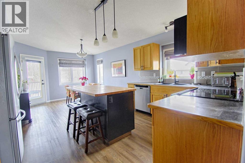 43 Chilcotin Way W, Lethbridge, Alberta  T1K 7L7 - Photo 5 - A2277934