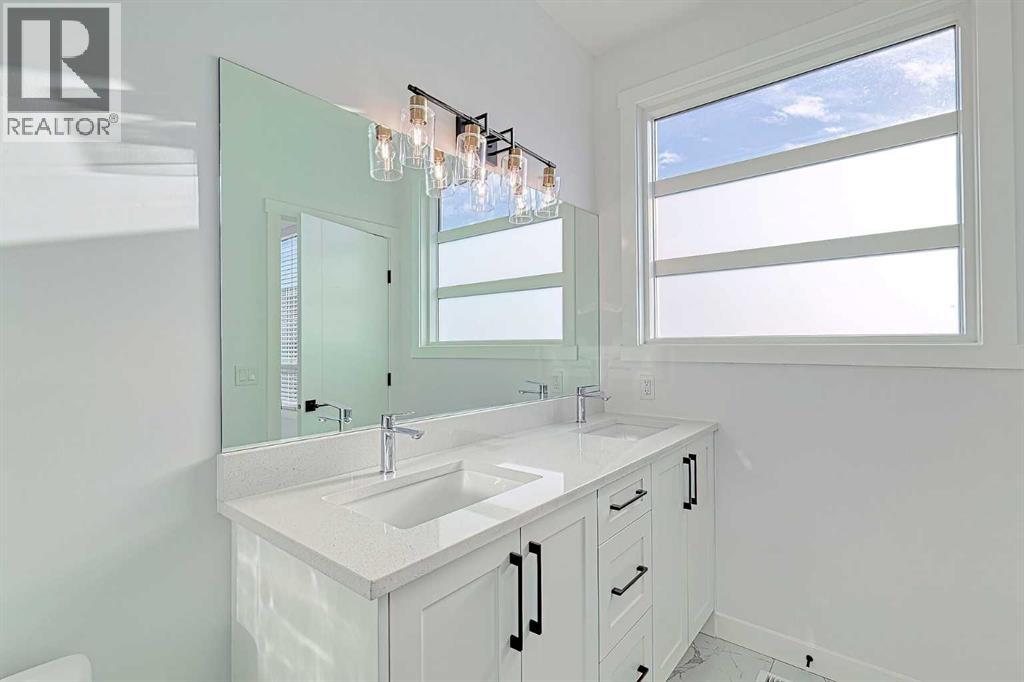 365 Sage Hill Rise Nw, Calgary, Alberta  T3R 2E7 - Photo 33 - A2277831