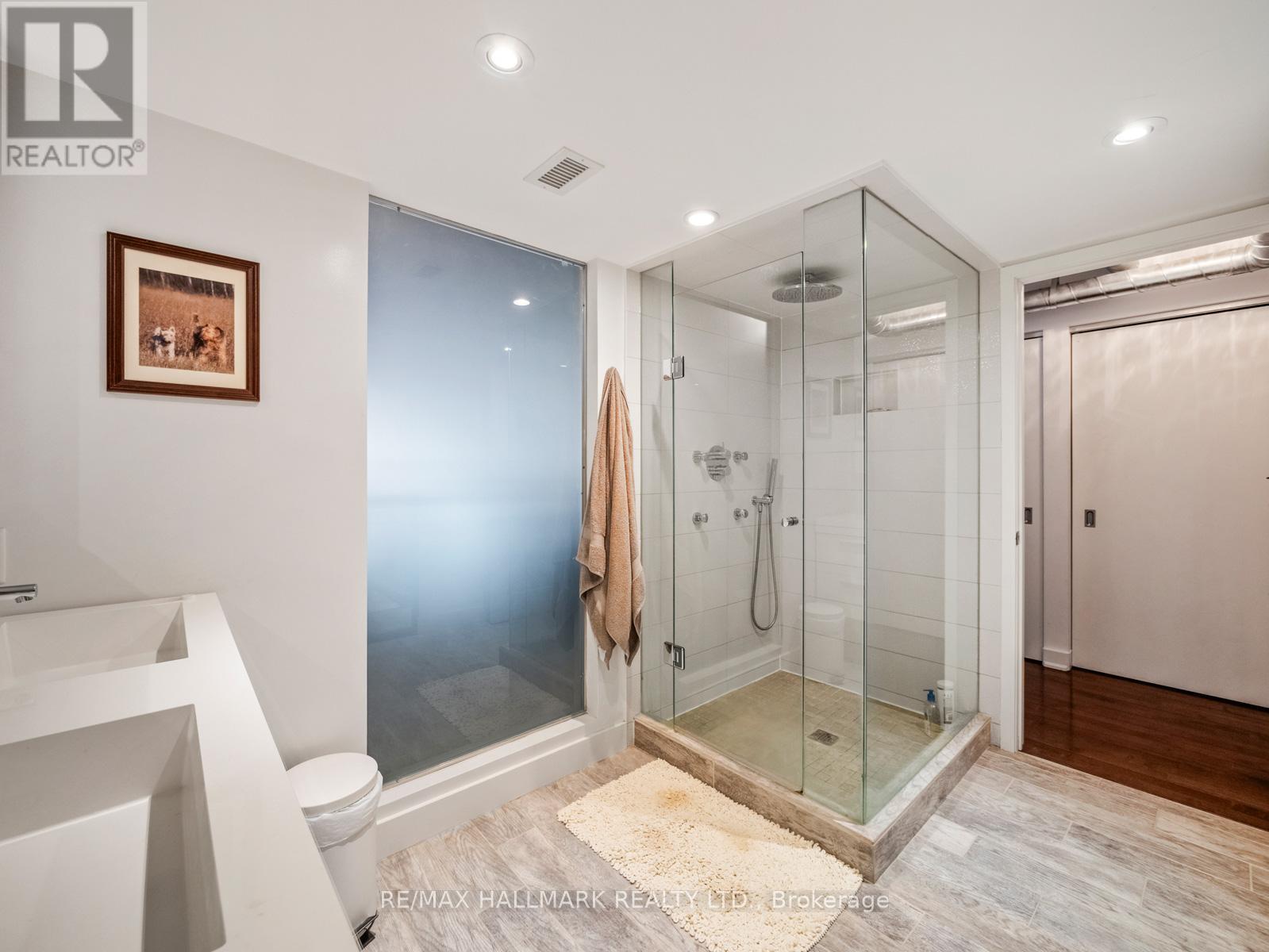 534 - 43 Hanna Avenue, Toronto, Ontario  M6K 1X6 - Photo 31 - C12706806